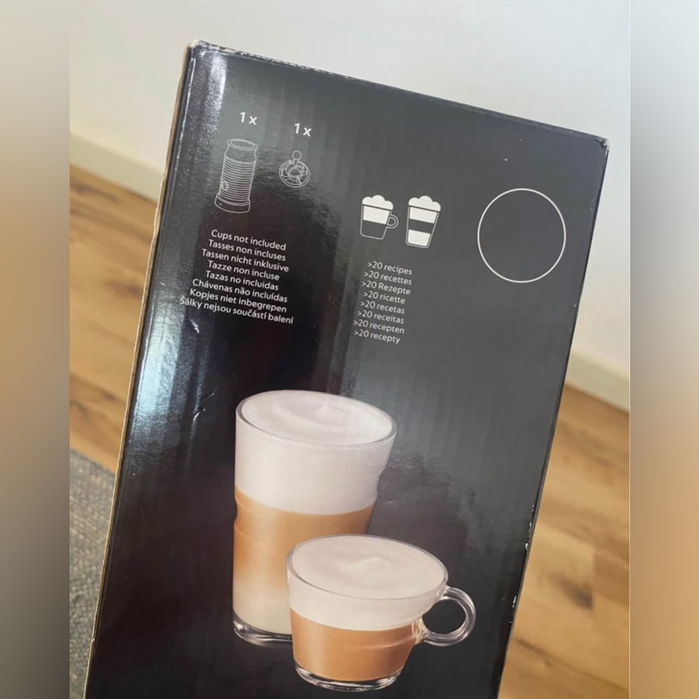 Nespresso Aeroccino 3 Frother - Picture 2 of 4